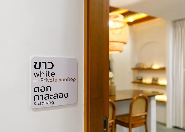 Grow Home -Stay And Space, Self Check-In